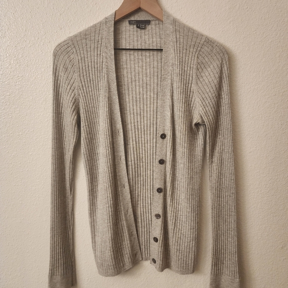 Vince Gray Longsleeve V-Neck Ribbed Knit Button Up Cardigan Sweater Womens Small - Picture 1 of 7